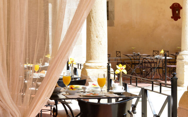 Pousada Convento de Tavira - Historic Hotel