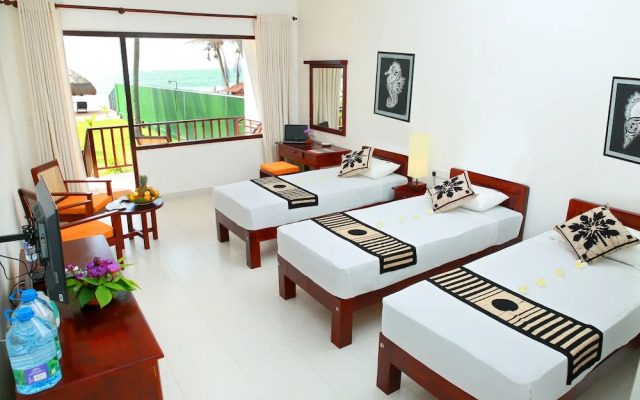 Sea Rock Villa