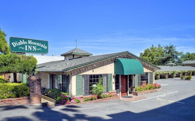 Diablo Mountain Inn - Walnut Creek