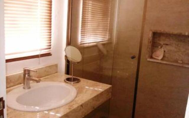 Casa LINDA TÉRREA e SUPER ACONCHEGANTE 3 Suítes