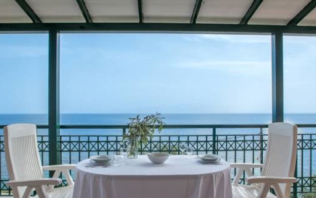 Anassa Mare Villas and Residences