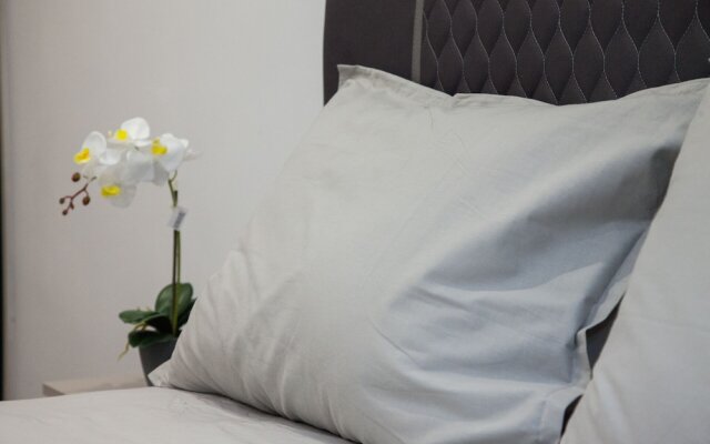 Brand Urban Getaway in Megaro Mousikis