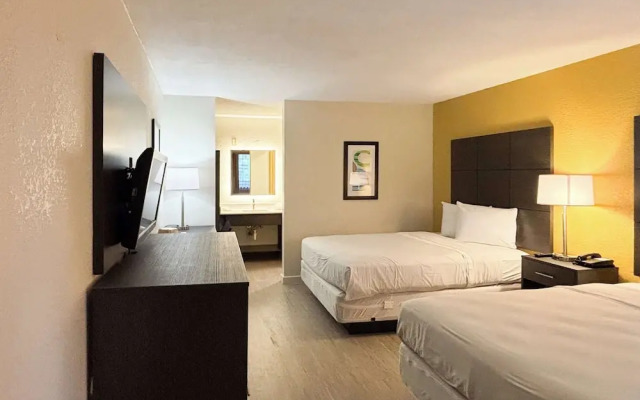 Motel 6 Charlotte, NC - Northlake