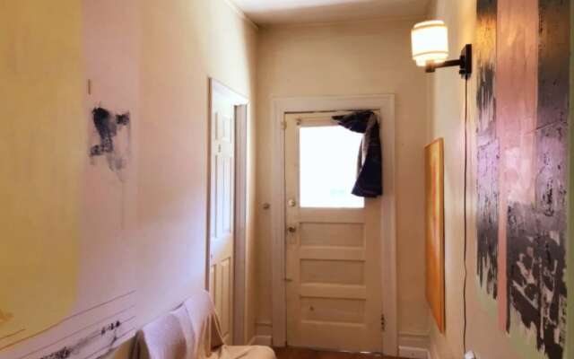 A- Capital Hill Private Room -slp2