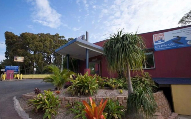 Agnes Palms Beachside Apartments