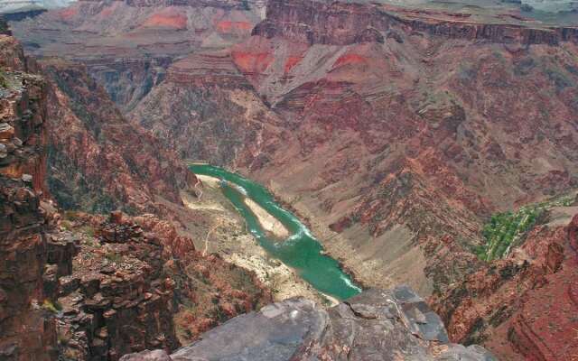 Grand Canyon Plaza Hotel