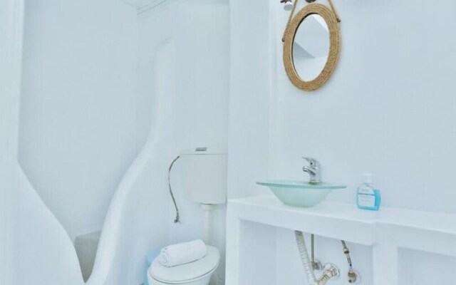 Cozy 2-bedroom House in Tinos