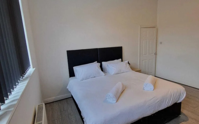 Remarkable 1-bed Apartment in Gateshead