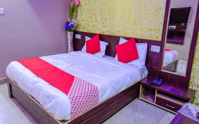 OYO Flagship 13585 Hotel Delight