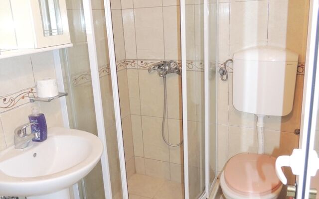Apartment With 2 Bedrooms in Ulcinj, With Wonderful sea View, Enclosed