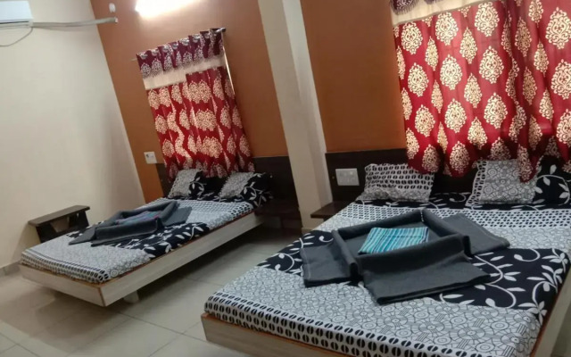 Hotel Laxmi Sadan