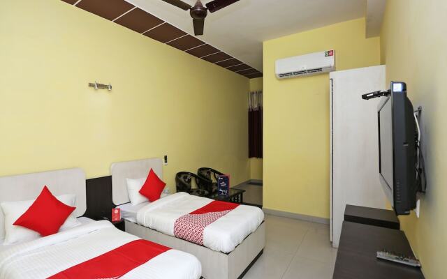 OYO 16103 Hotel Neelkanth