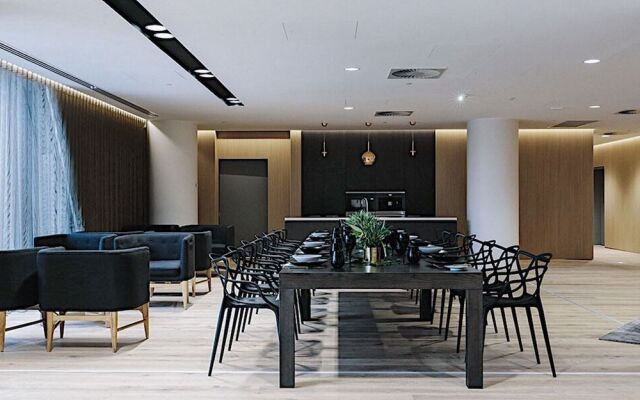 HFN Waterside Melbourne Apartment