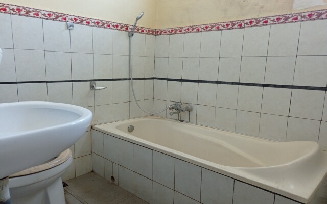 Hotel Mawar Sari RedPartner