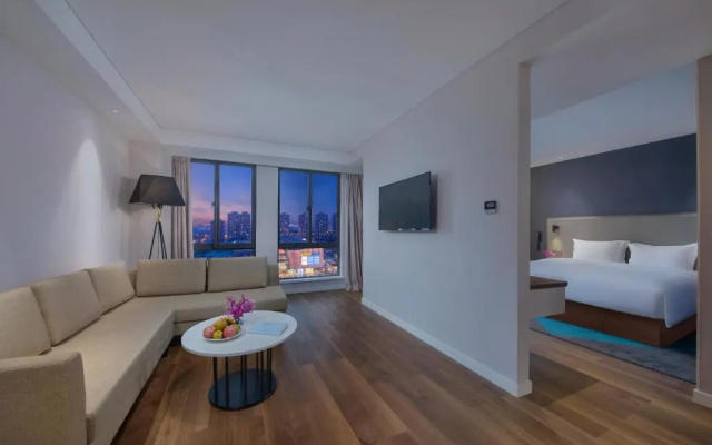 Holiday Inn Express Shanghai Jinshan by IHG