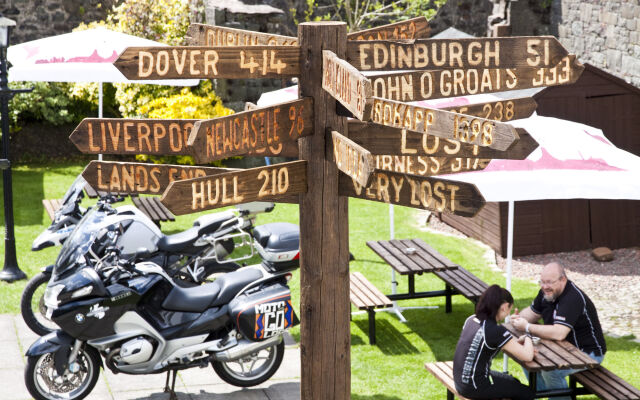 Buccleuch Arms Hotel & Restaurant