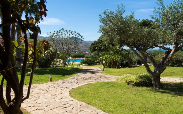 L Ulivo Blu - Suite With Balcony by Wonderful Italy