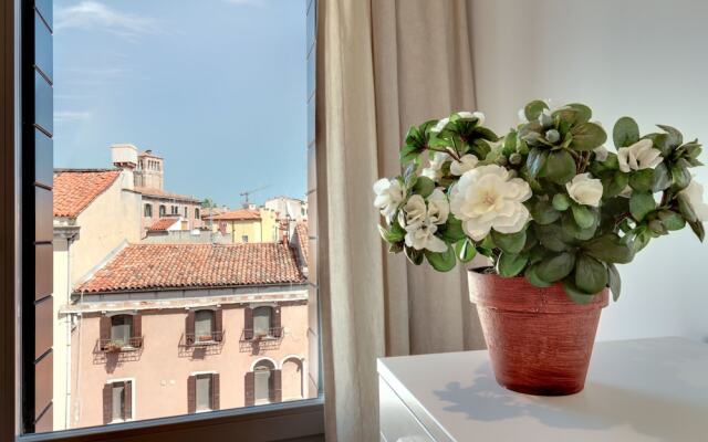 Ca' Lucia Bright Apartment in Venice