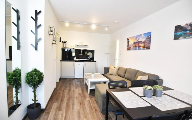 Boardinghouse Werwolf by Teamflats