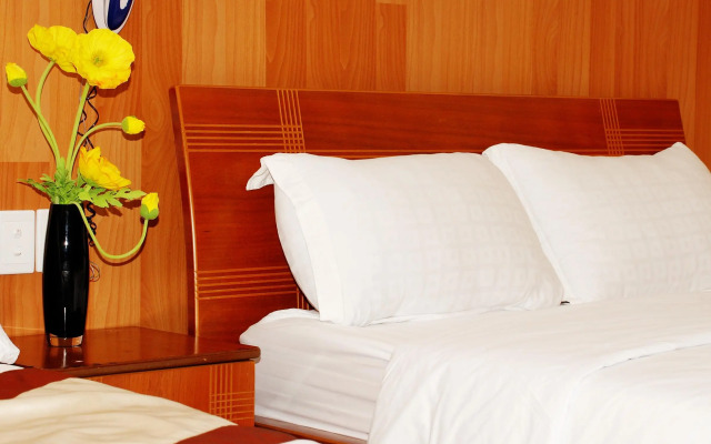 Nam Phuong Hoang Hau Hotel