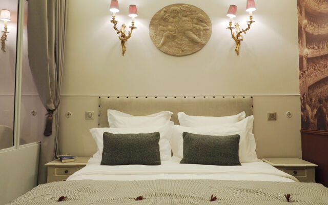 Paris Stay Apartment - Palais Royal Suite