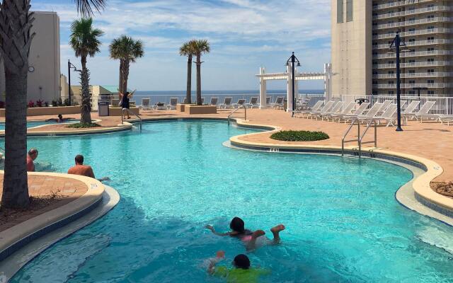 Laketown Wharf by Emerald View Resorts