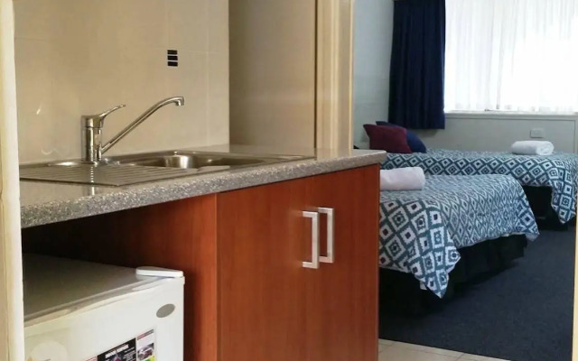 Bundaberg Coral Villa Motor Inn