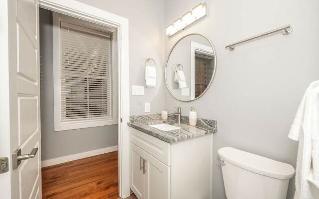 Findlay Market Suite 2