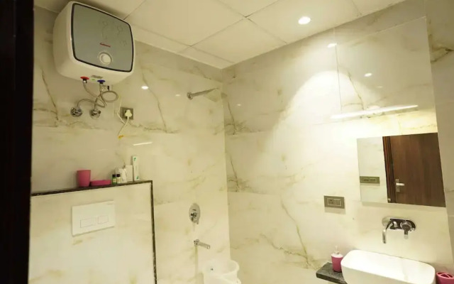 White Mushroom hotel - V Inn