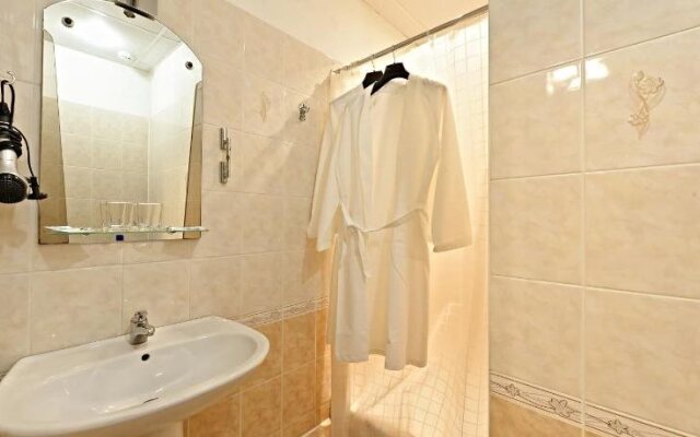 Pushkin Square Hotel