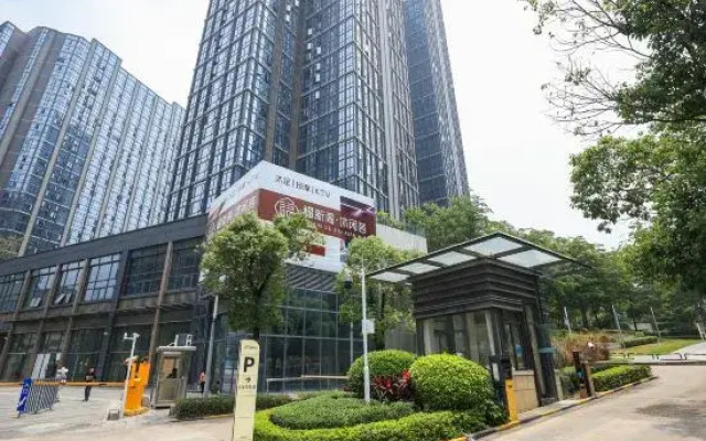 Century International Apartment
