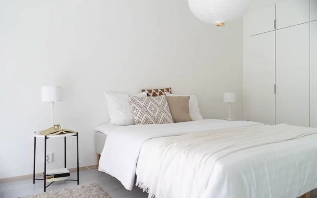 Amazing 2BR at City Center