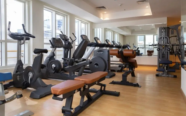 Impressive 2BR Loft W/ Study In Downtown Dubai