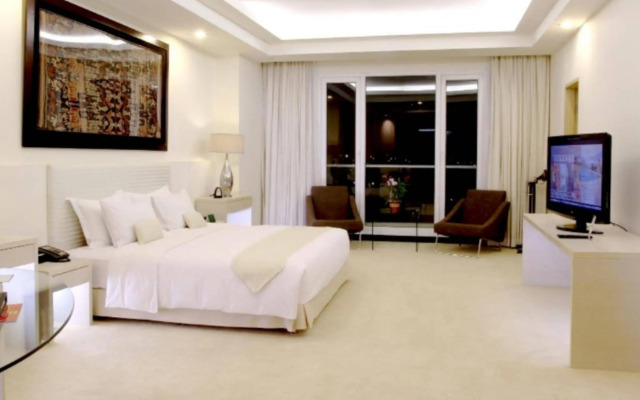 Sintesa Peninsula Hotel Manado