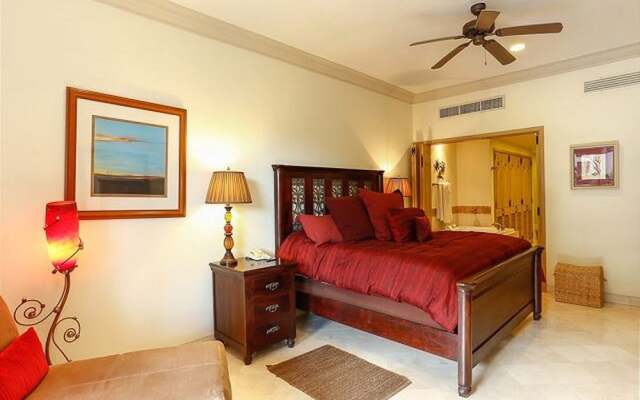 Upgraded Villa La Estancia W/view