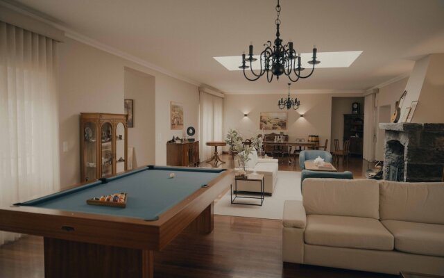 Chalet De La Croix