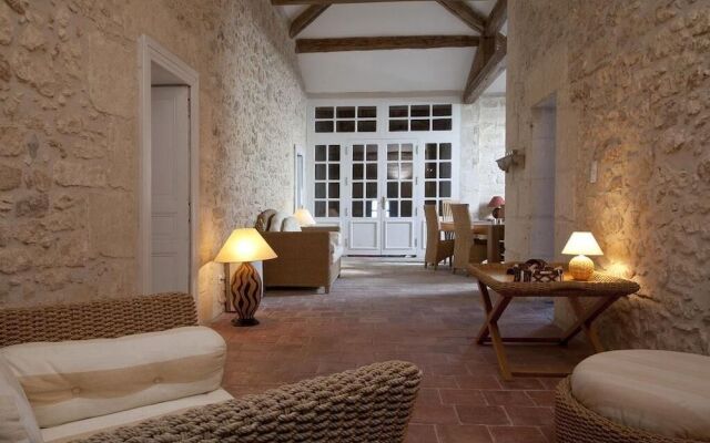 Chateau Sainte Colombe