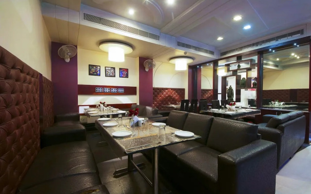 Hotel Delhi 37 Near - Delhi Airport