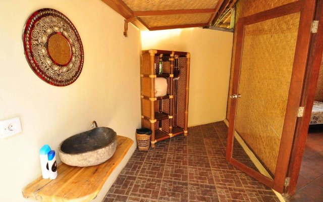 Brothers Bungalows Balangan
