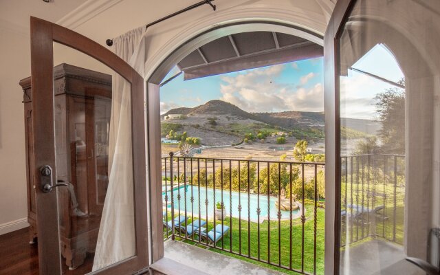 Casa Del Arbol by AvantStay