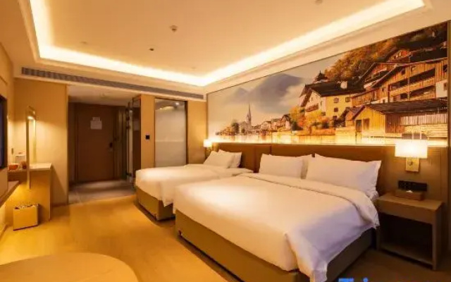 Vienna Hotel (Manas Red Wine Park Branch)