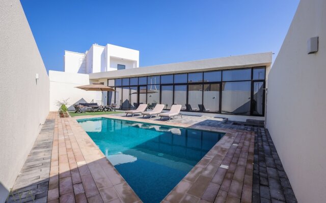 Aya - Oasis in Al Muntazah: 3BR Villa with Private Pool