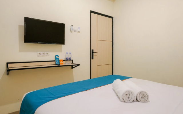 Sans Hotel Beskalan Malioboro – Guest Rooms – Yogyakarta