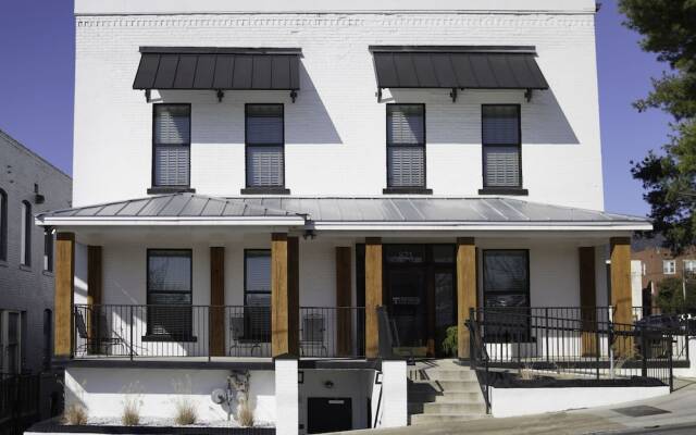 Scenic City Hostel