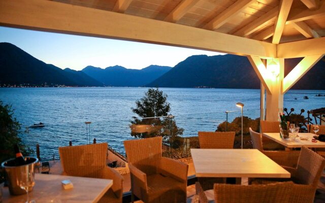 H Sara Luxury Rooms