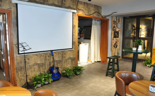 Casablanca Apartment