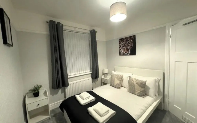 Kentmere Apartment - 2 Bedroom