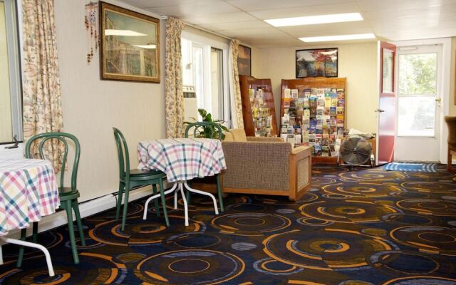 Sunset Motor Inn