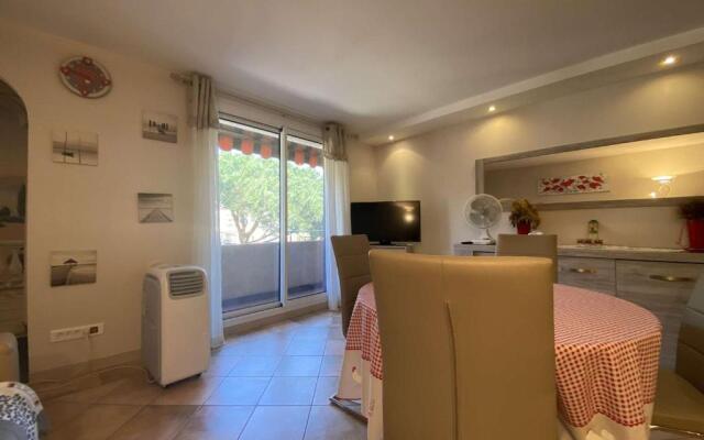 Appartement Sainte-Maxime, 2 pièces, 4 personnes - FR-1-226-483
