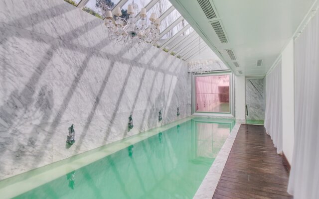 Lujoso apartamento con gran piscina - YOO 1405